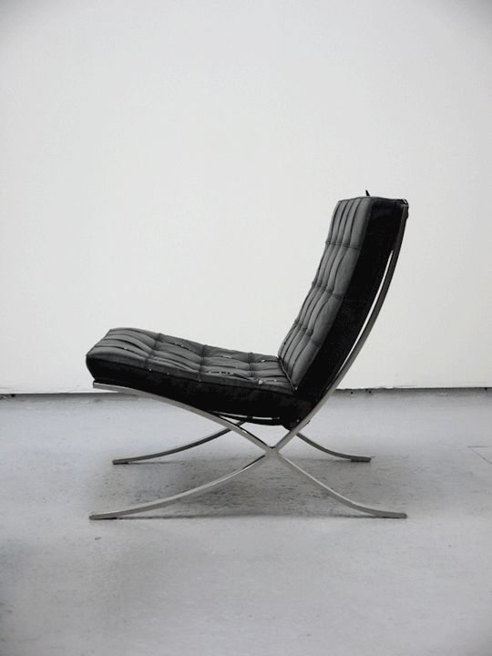 LUDWIG Barcelona Chair - Image 5